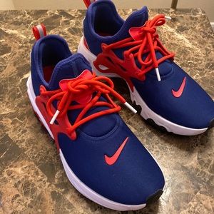 Men’s Nike Air Presto Red White and Blue size 9